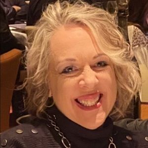 Meet your Posher, Julie